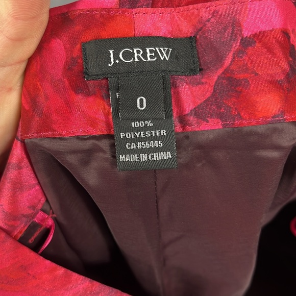 J. Crew Cafe Capri Pant in Floral Taffeta. - Picture 6 of 8